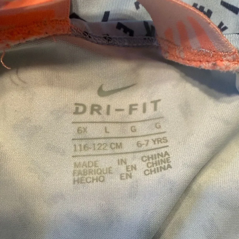 Nike White and Navy Patterned Tank Top